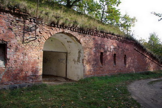 Fort IV - 1.JPG