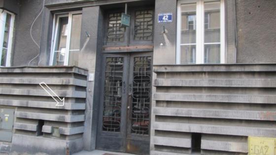 KrakĂłw - ul. UrzĂŞdnicza 42 (4).JPG