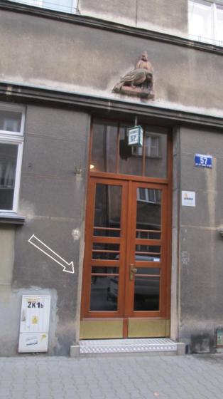 KrakĂłw - ul. UrzĂŞdnicza 57 (4).JPG
