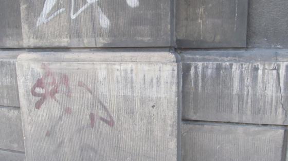 KrakĂłw - Plac InwalidĂłw 8, rĂłg z ulicjÂą Juliusza SÂłowackiego (3).jpg