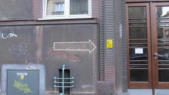 KrakĂłw - ul. Oskara Kolberga 12 (3).JPG