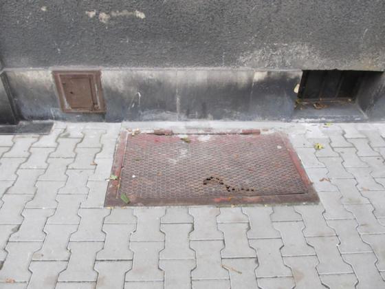 KrakĂłw LSR - ul. Rotmistrza Zbigniewa Dunin-WÂąsowicza 14 (4).jpg