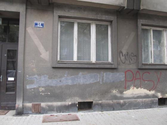 KrakĂłw LSR - ul. Rotmistrza Zbigniewa Dunin-WÂąsowicza 14 (3).jpg