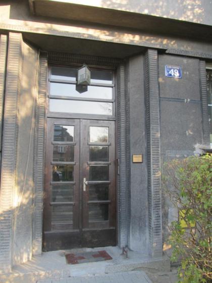 KrakĂłw LSR - Aleja PuÂłkownika WÂładysÂława Beliny-PraÂżmowskiego 49 (1).jpg