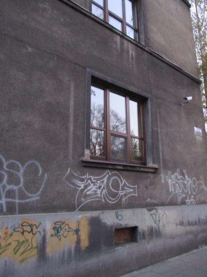 KrakĂłw LSR - ul. Kujawska 26 (3).jpg