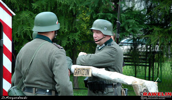 09.jpg