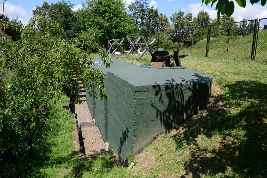 Dzień otwarty schronu regelbau 668 w Rudawie.