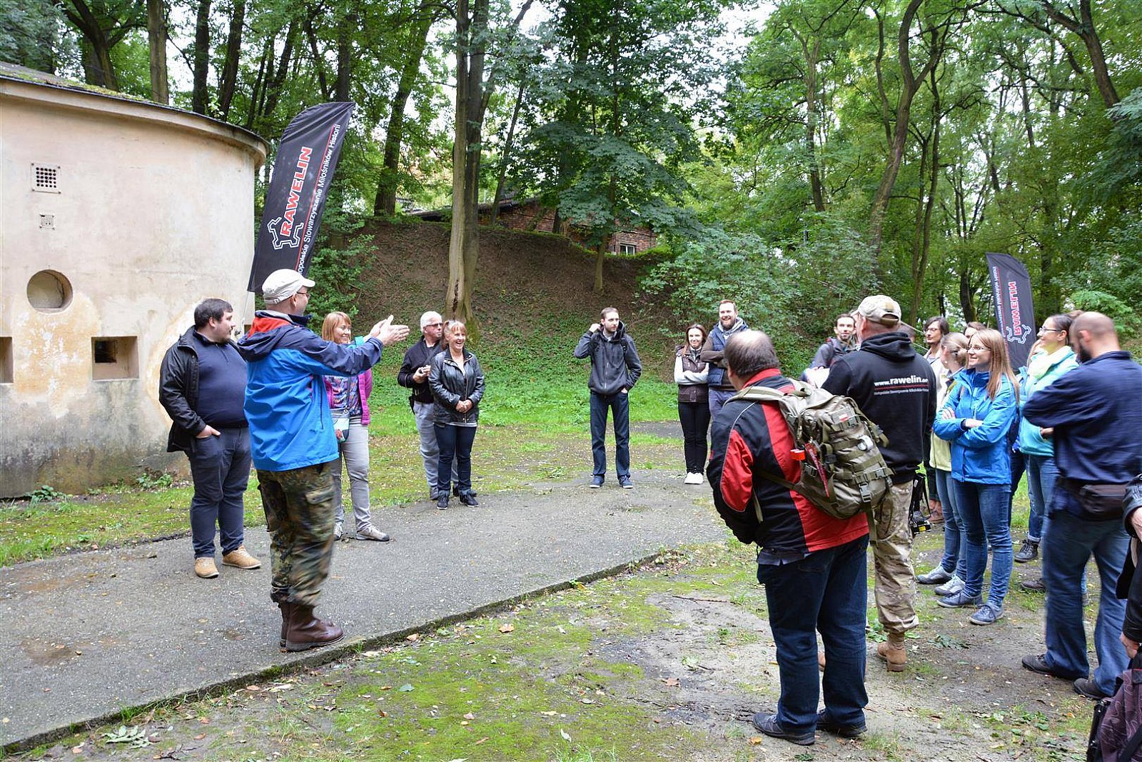 Zajrzyj do Huty - Fort Dłubnia
