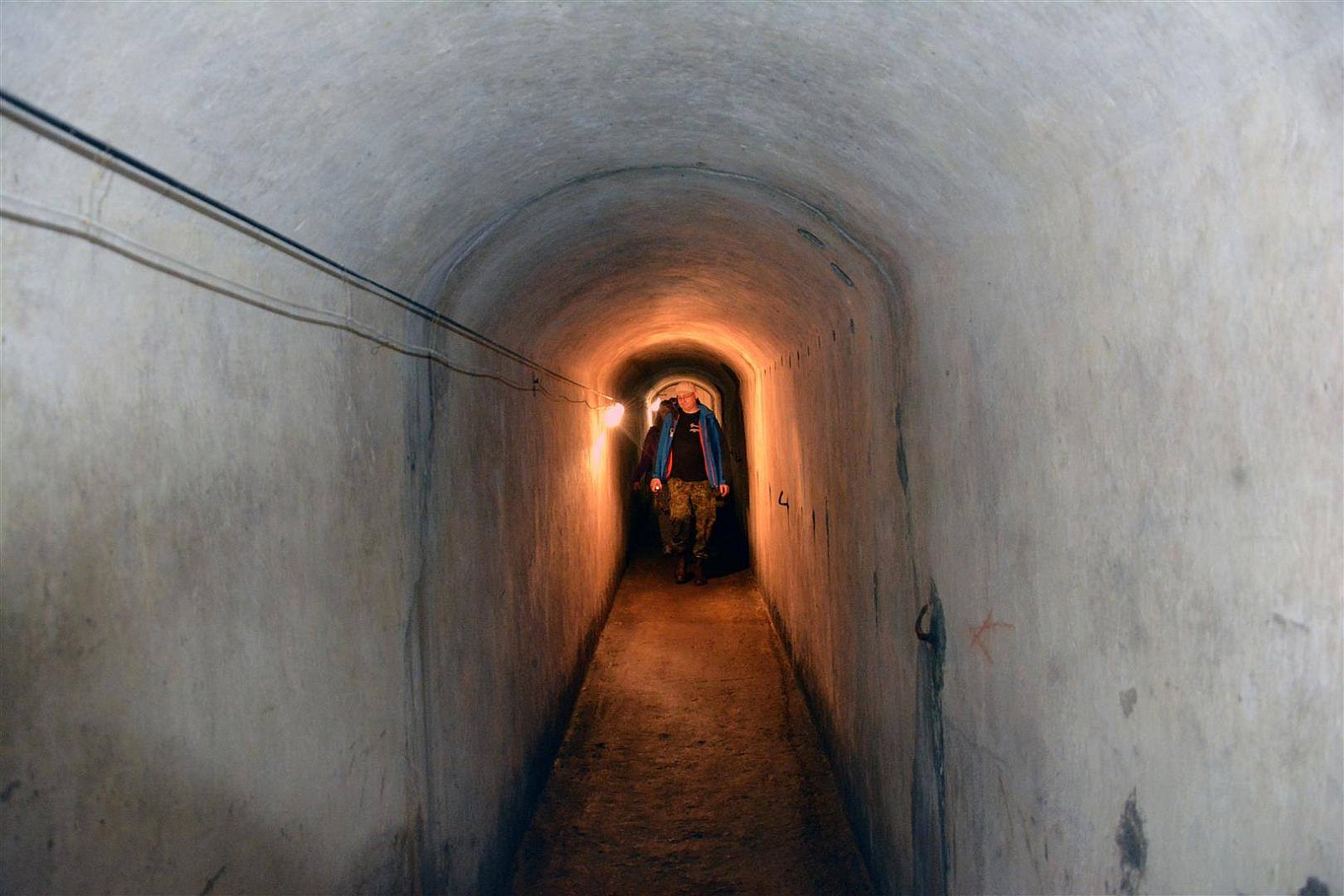 Zajrzyj do Huty - Fort Dłubnia