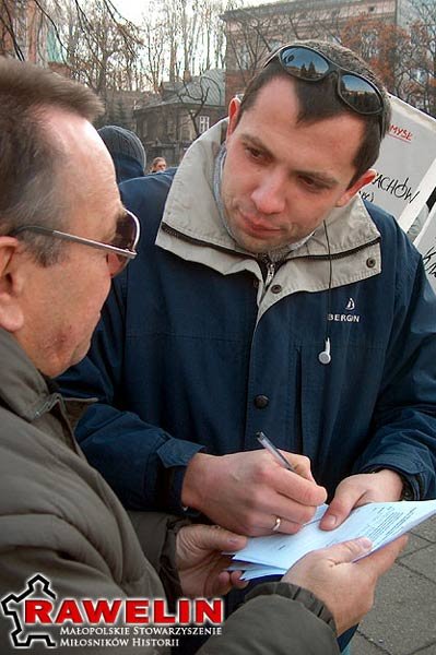 2005 12 11 Protest przeciwko planom przebudowy fortu 31 św. Benedykt.