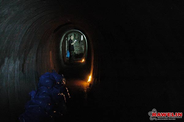 Nawiązanie współpracy z Muzeum Historycznym Miasta Krakowa Odział Pomorska 2 i z Radą Dzielnicy V Miasta Krakowa – prace porządkowe w schronie przeciwlotniczym nr 2 ul. Królewska.